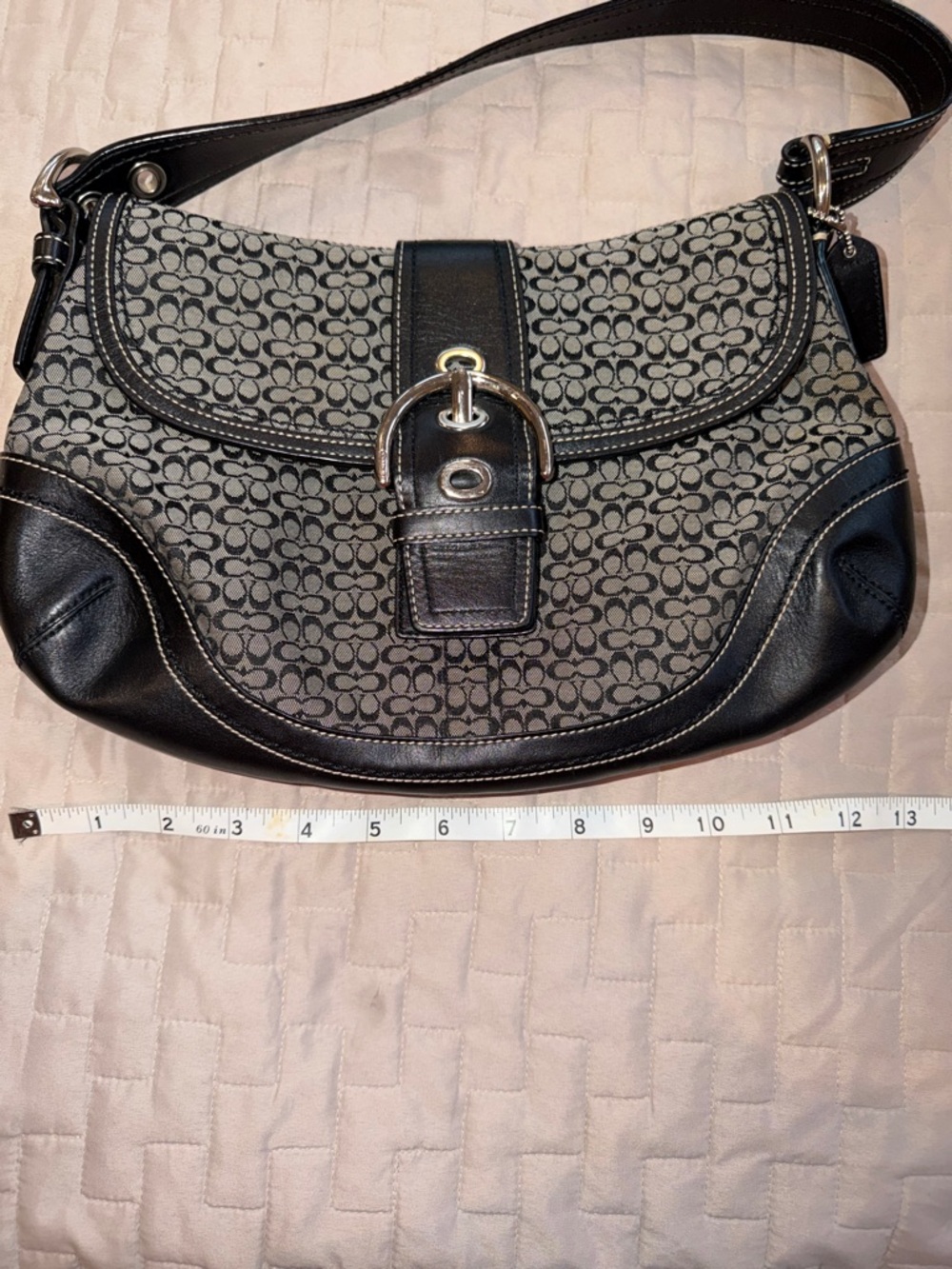 Vintage Coach SoHo Black Jacquard Signature Canvas Shoulder Bag F10926 - Picture 6 of 9